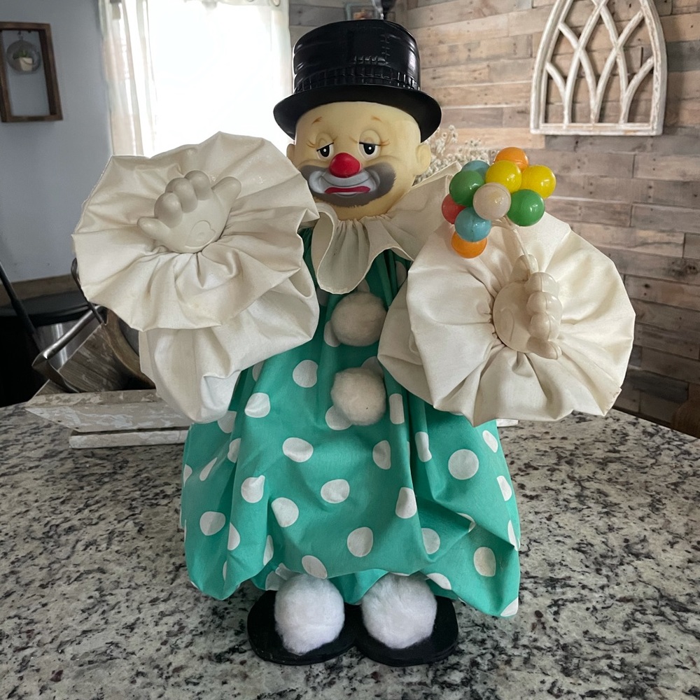 Vintage Stand Up Clown